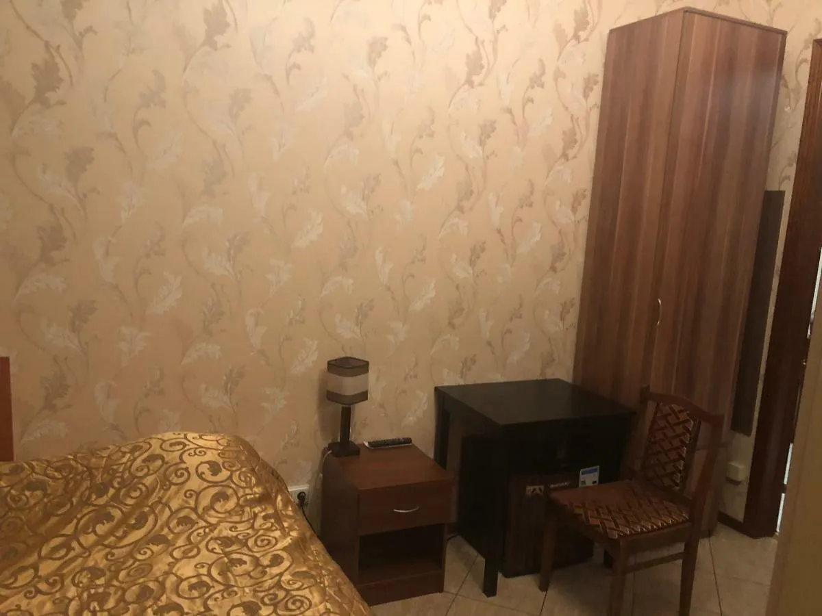 سانت بطرسبرغ Hotel Bolshoy 19 فندق مبيت وإفطار